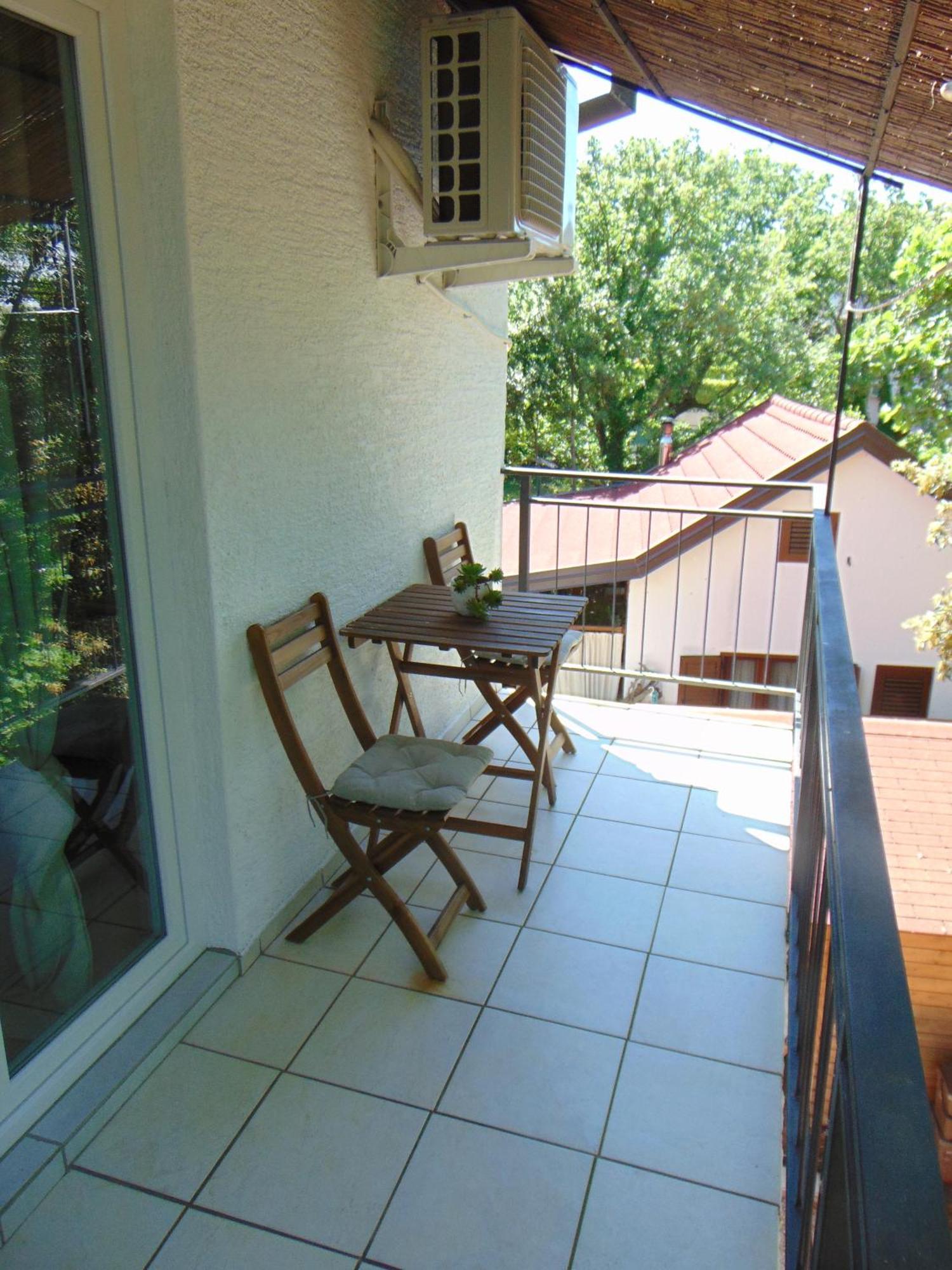 Apartman Karolina *